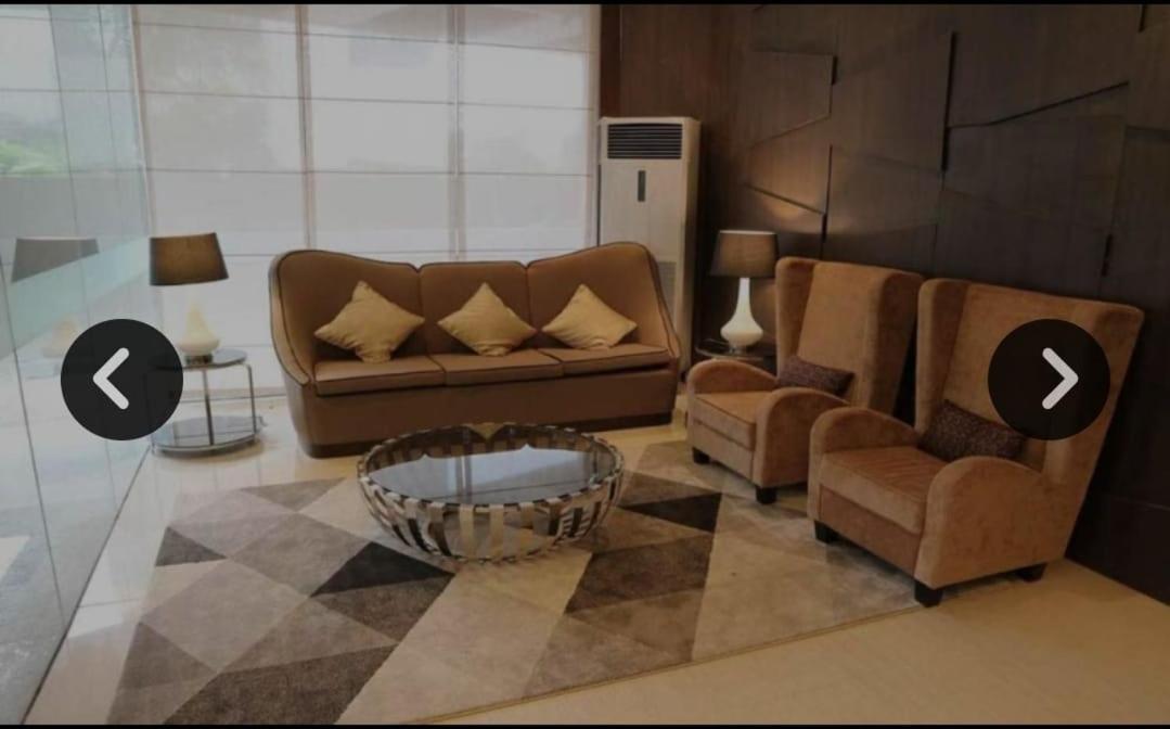 My Happy Place West Avenue Suites Quezon City Esterno foto
